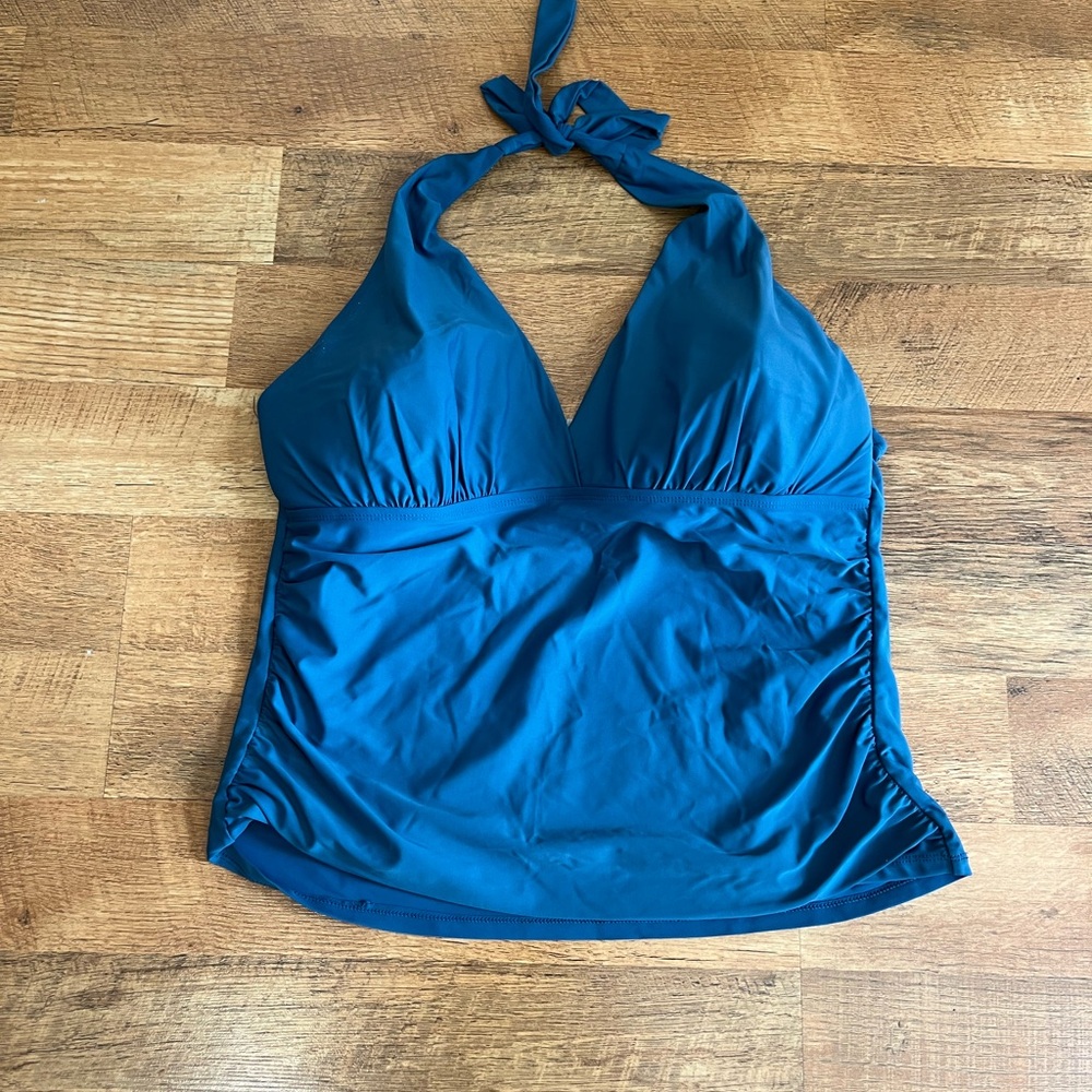 AMAZON TUMMY CONTROL PLUNGING NECK TANKINI BATHING SUIT